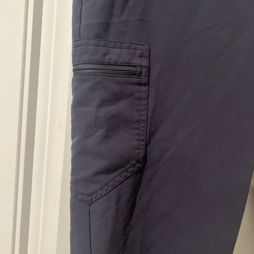 FIGS Gray Women's Zamora Jogger Scrub Pants Size MT